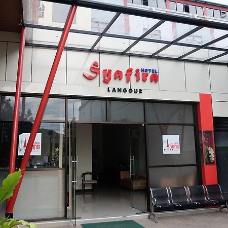 Syafira Hotel Langgur Bagian luar foto