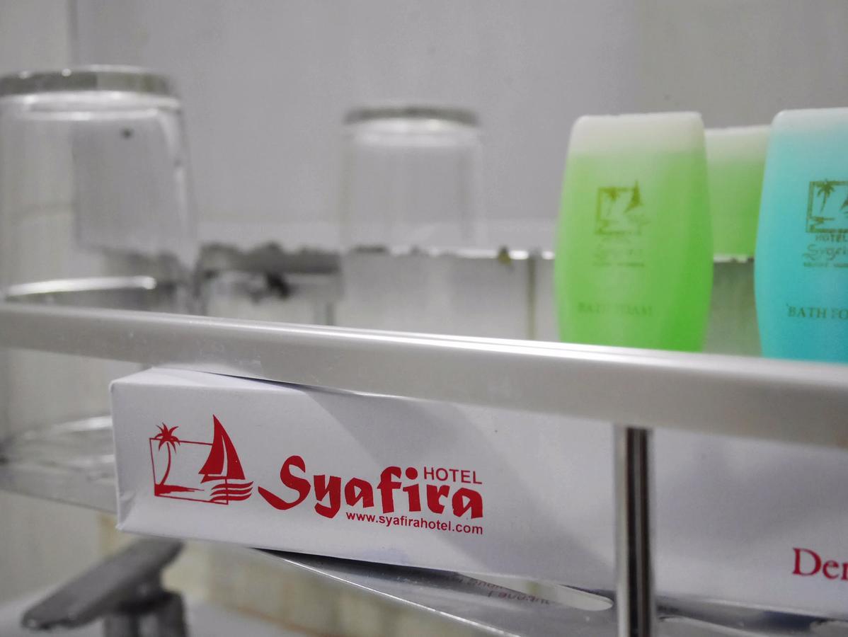 Syafira Hotel Langgur Bagian luar foto