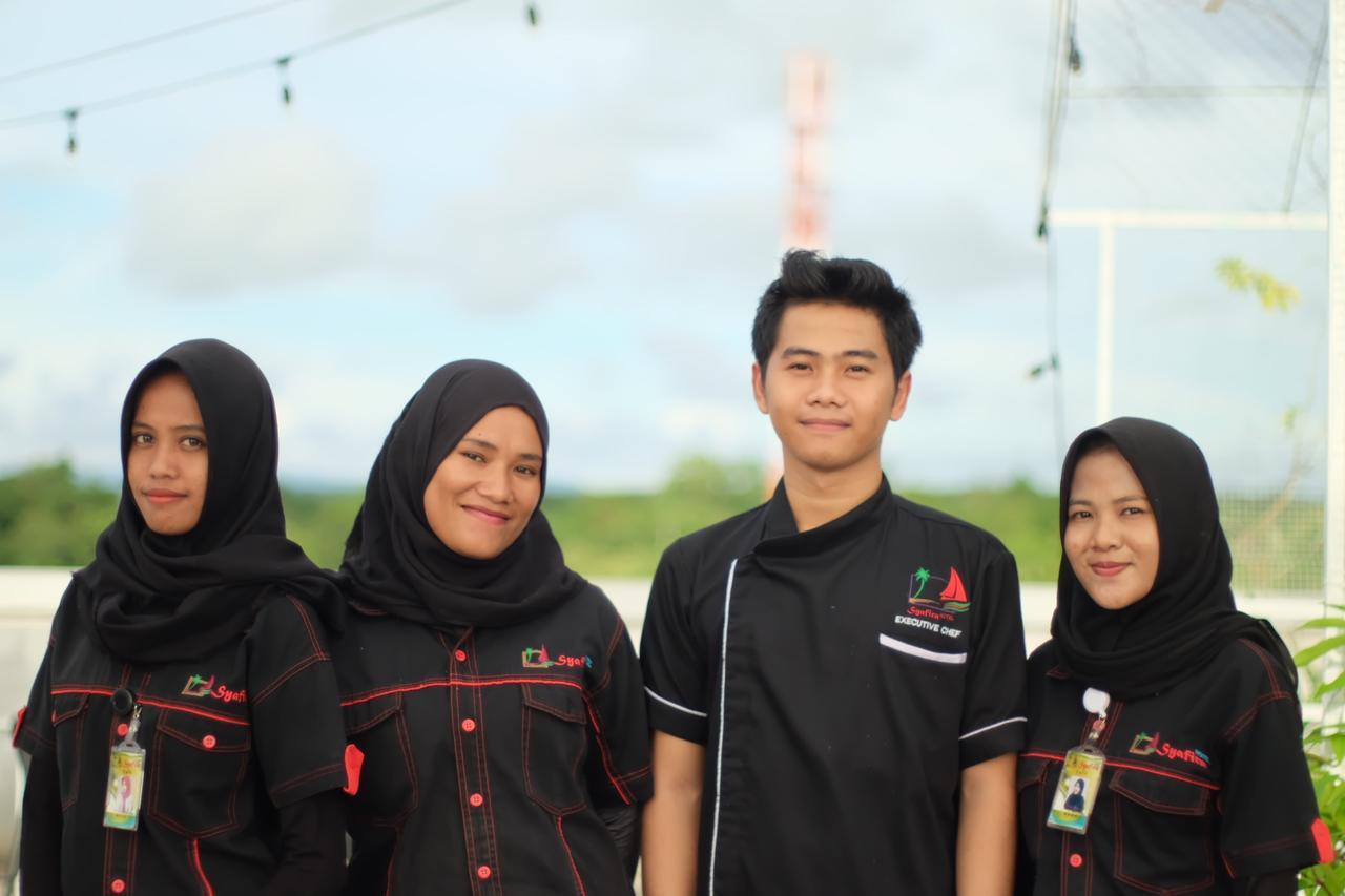 Syafira Hotel Langgur Bagian luar foto